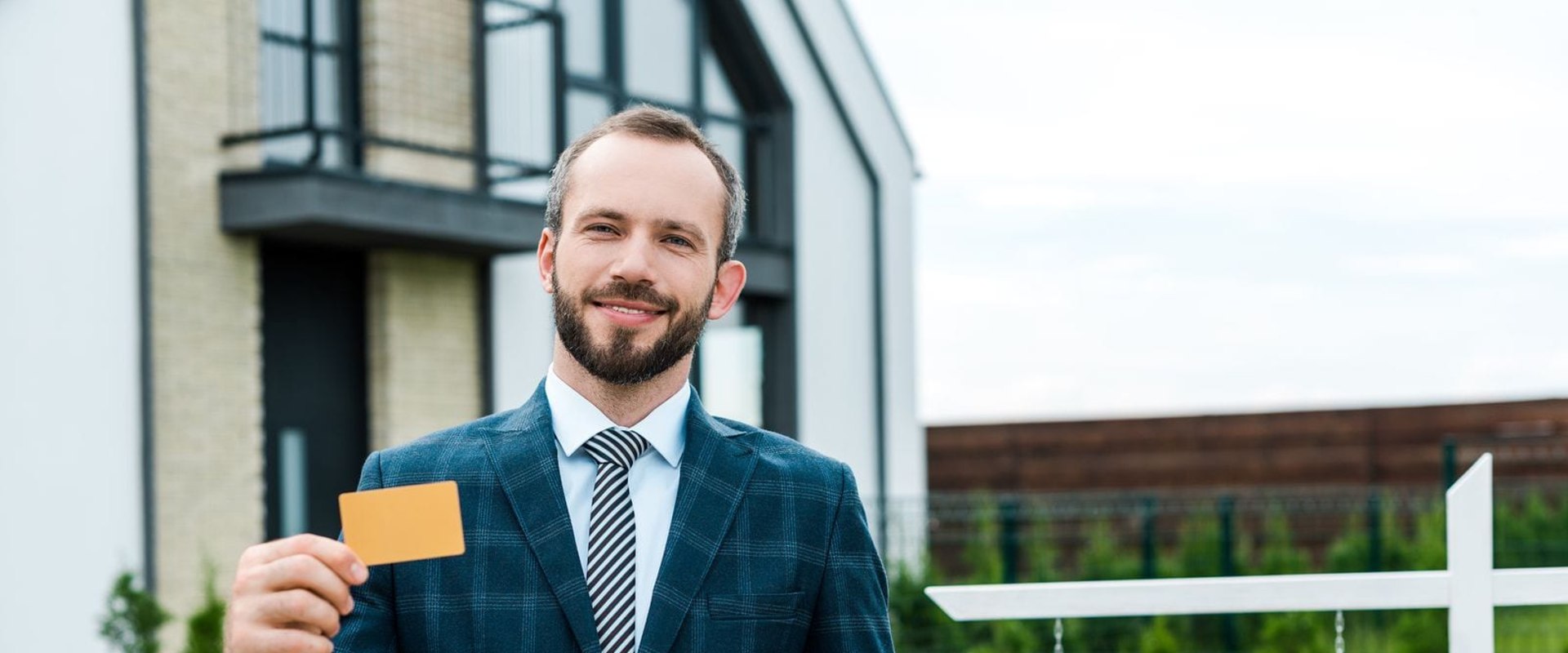 Qualities to Look for When Hiring a Real Estate Agent