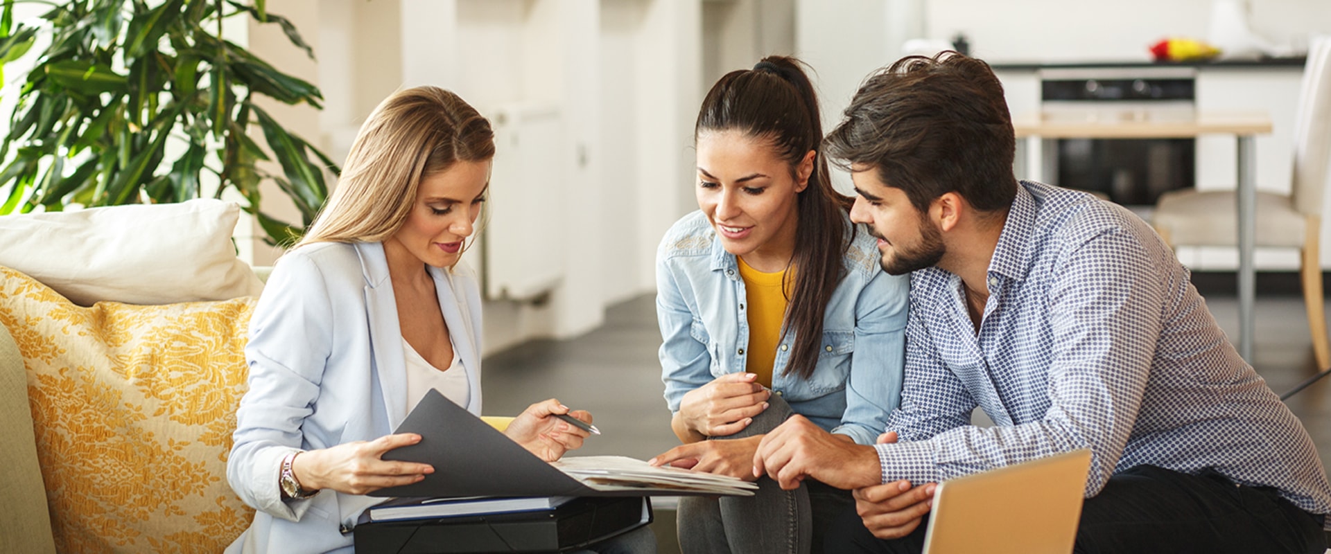 Researching Real Estate Agents Online